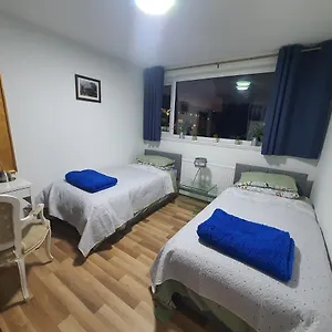 Homestay Limehouse East, London