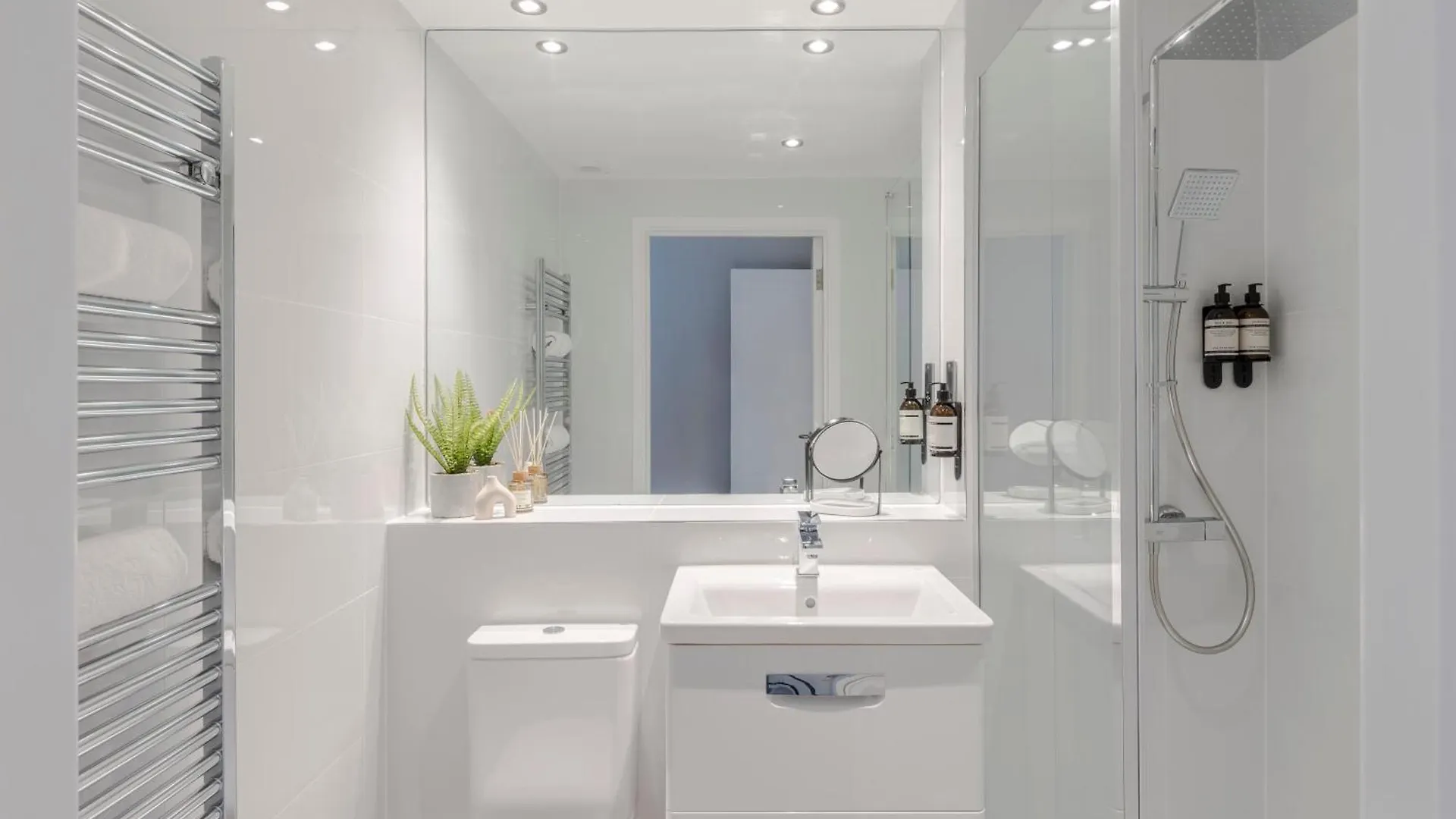 Southwark Serviced Apartments I Your Apartment Londen